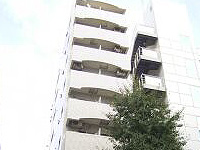 �E�B�[�N���[�}���V������X��